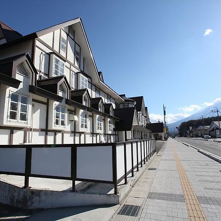 Hotel Camelot Fujikawaguchiko Dış mekan fotoğraf